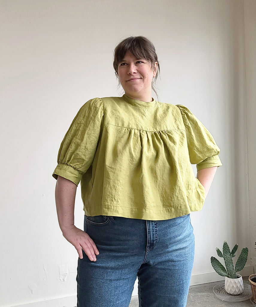 Regalia Blouse (sizes 16-34)
