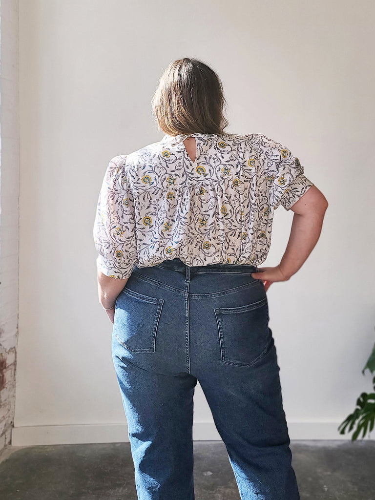 Regalia Blouse (sizes 16-34)